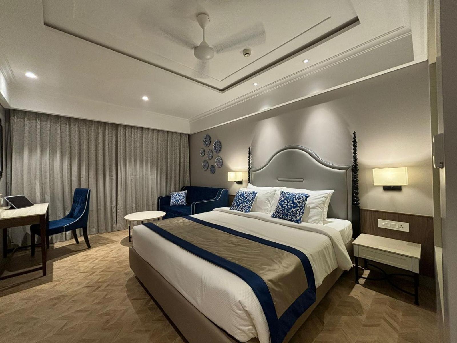 Meritas Auberge Calangute Goa Exteriör bild