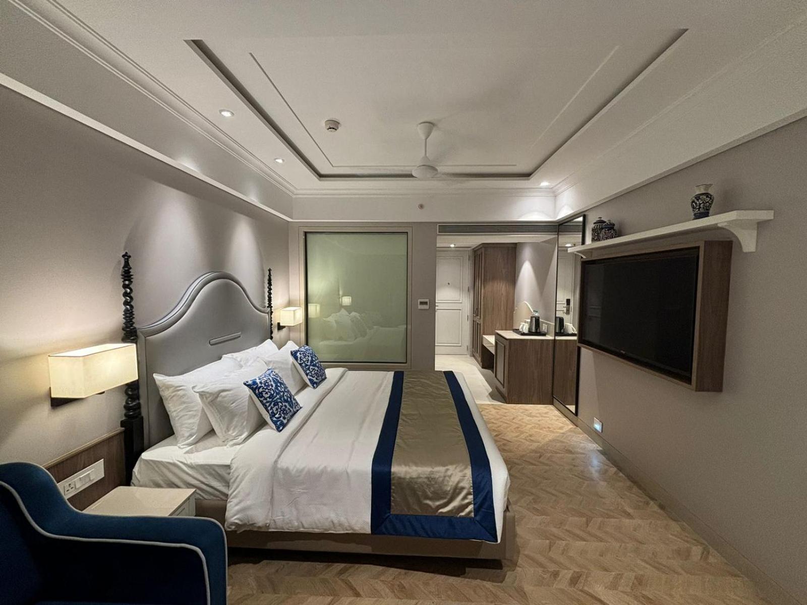 Meritas Auberge Calangute Goa Exteriör bild