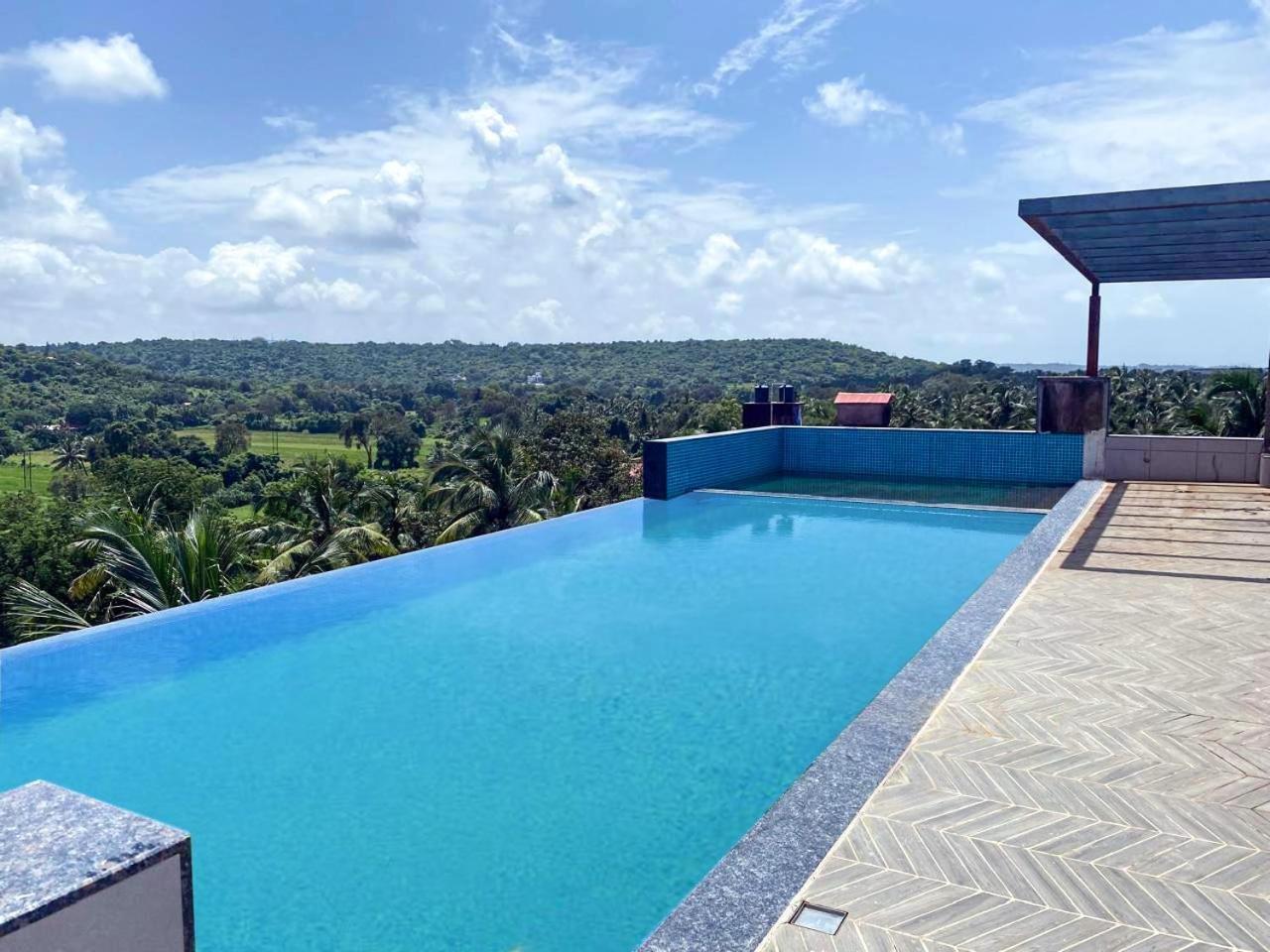 Meritas Auberge Calangute Goa Exteriör bild