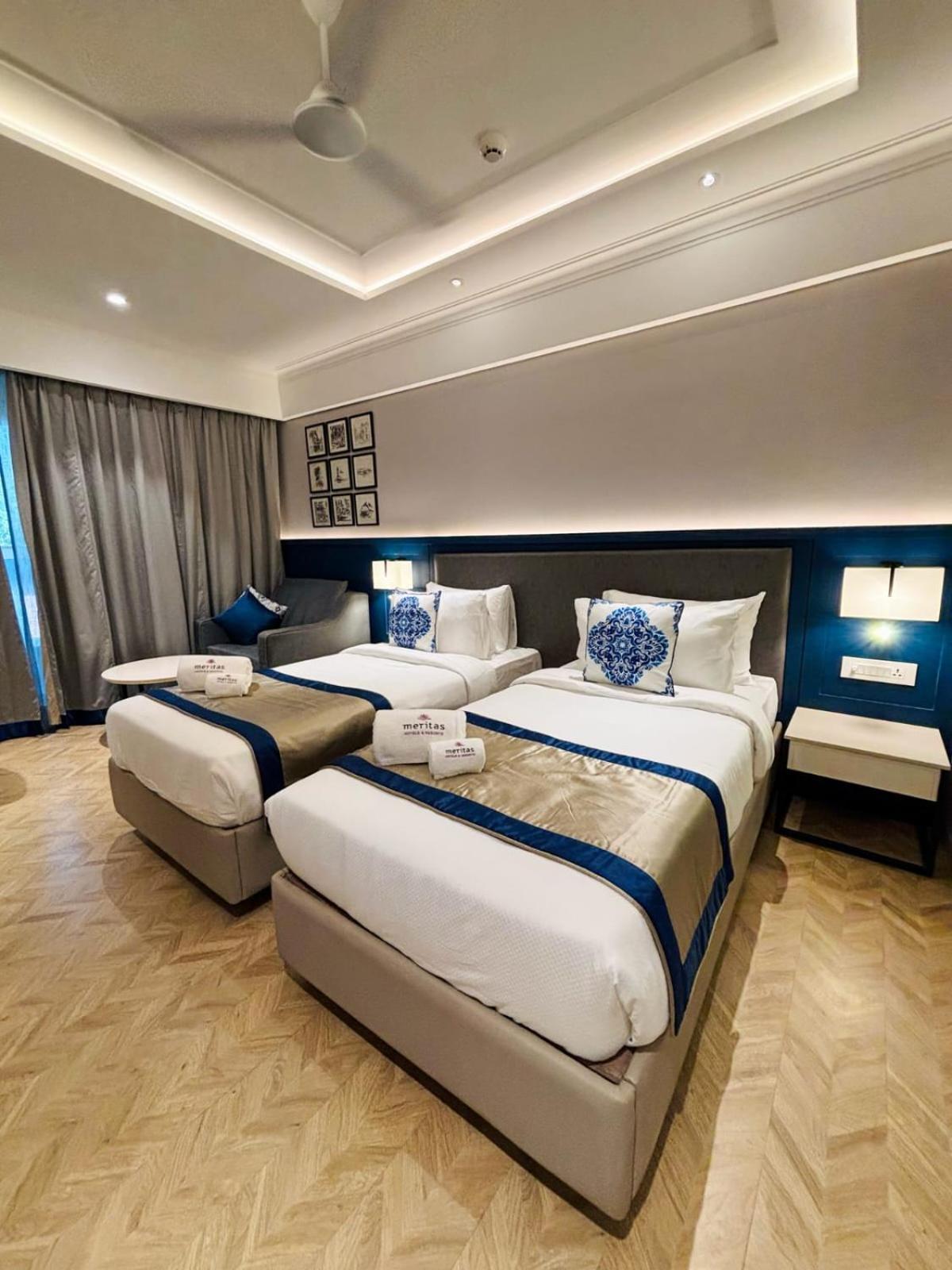 Meritas Auberge Calangute Goa Exteriör bild